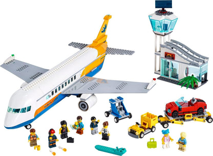 LEGO City 60262 Samolot pasażerski, fajny model dla dzieci (669 elementów)