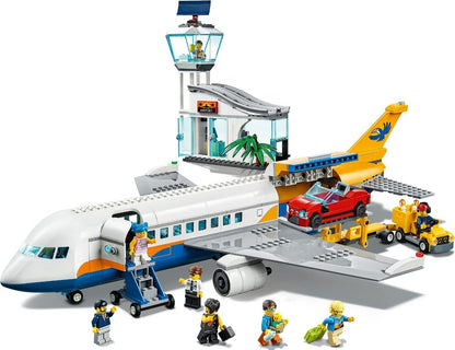 LEGO City 60262 Samolot pasażerski, fajny model dla dzieci (669 elementów)